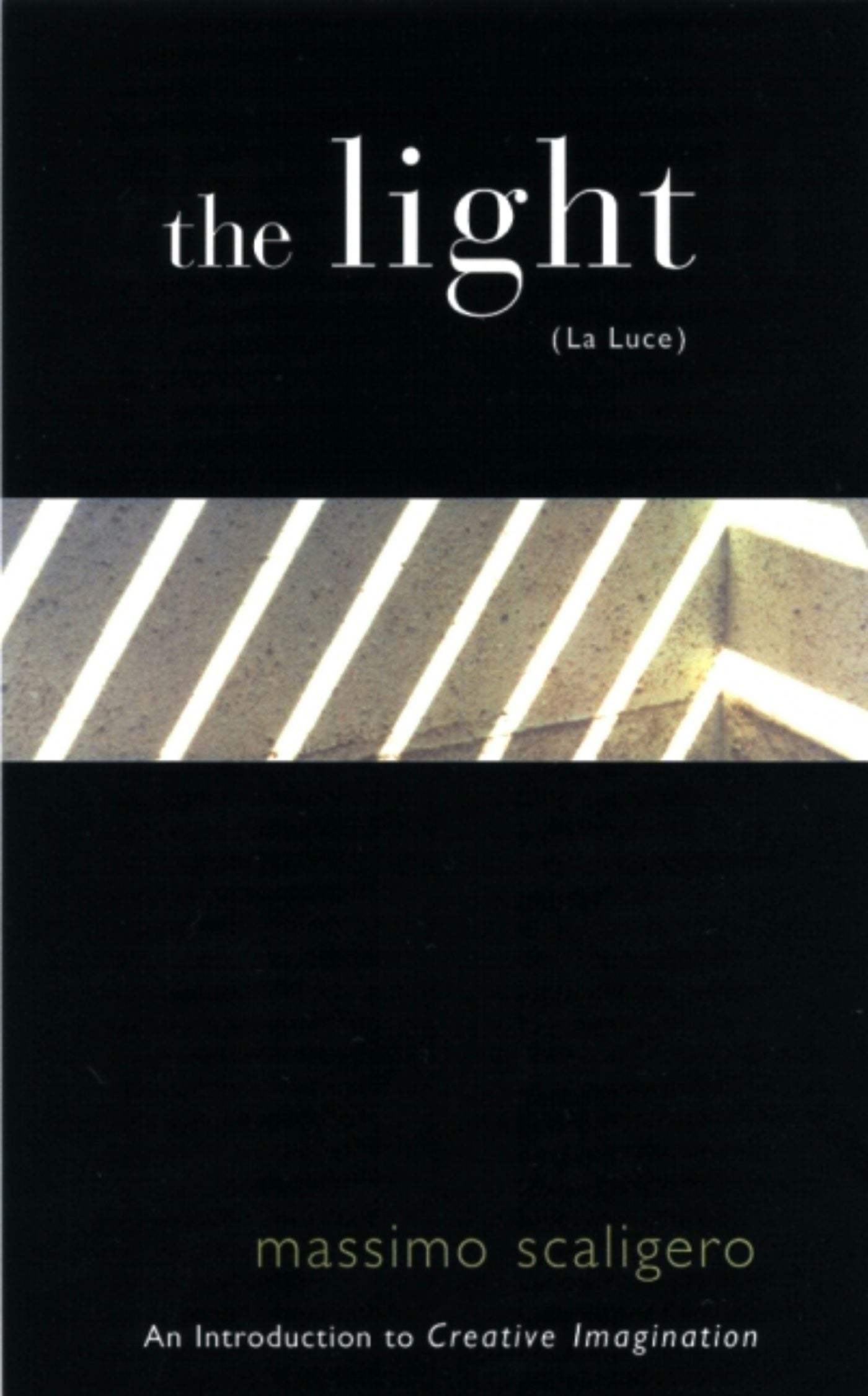 Cover image for The Light (La Luce), isbn: 9781584205241